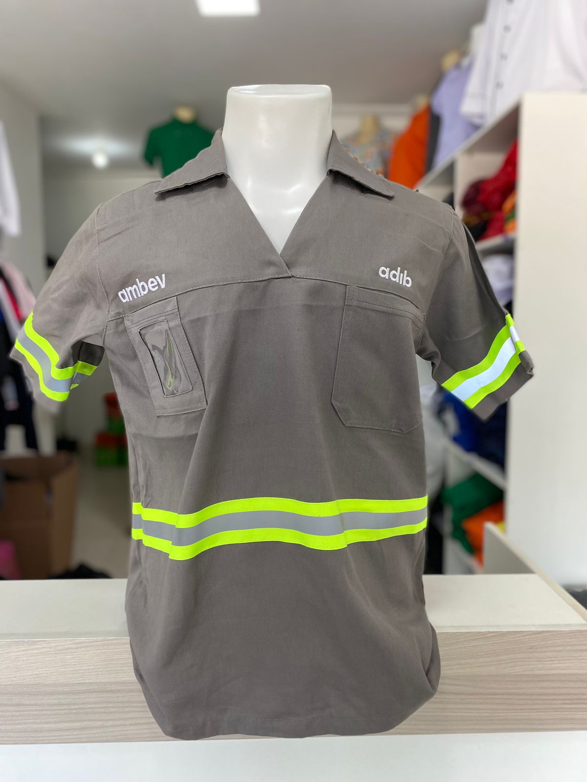 Uniforme social Ambev